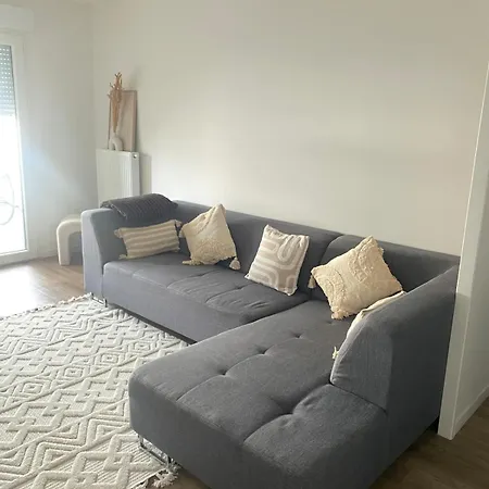 T2 Avec Balcon Et Parking Proche Centre Bordeaux