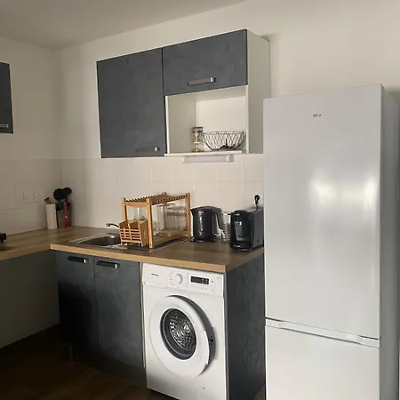 T2 Avec Balcon Et Parking Proche Centre Bordeaux